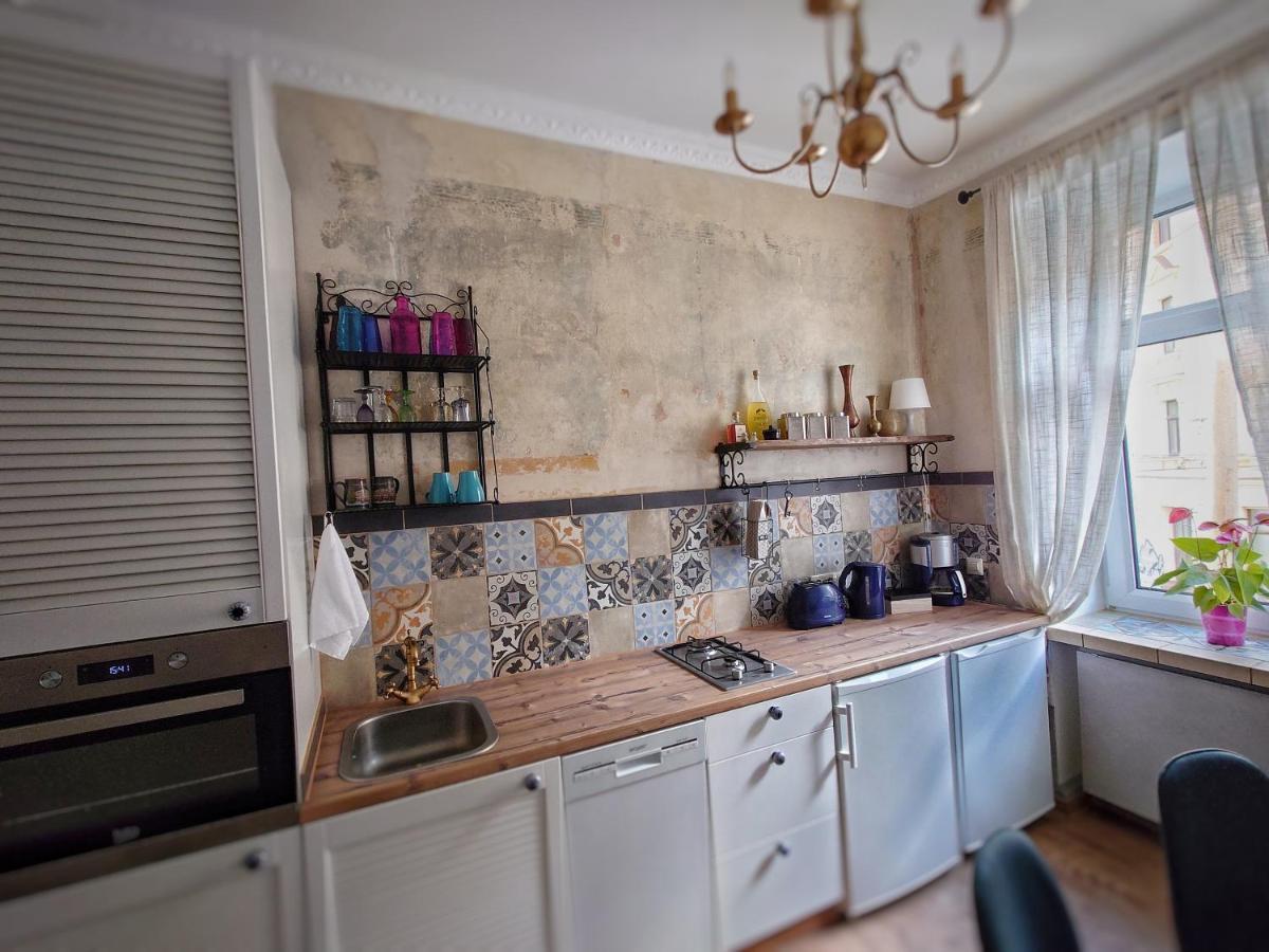 Flat In Neo Country Style Aus Gruenderzeit Bis 6 Person Appartement Leipzig Buitenkant foto