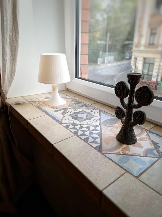 Flat In Neo Country Style Aus Gruenderzeit Bis 6 Person Appartement Leipzig Buitenkant foto