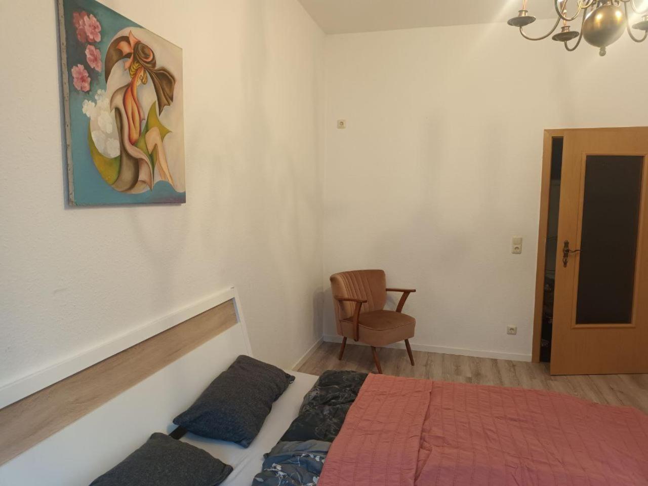 Flat In Neo Country Style Aus Gruenderzeit Bis 6 Person Appartement Leipzig Buitenkant foto